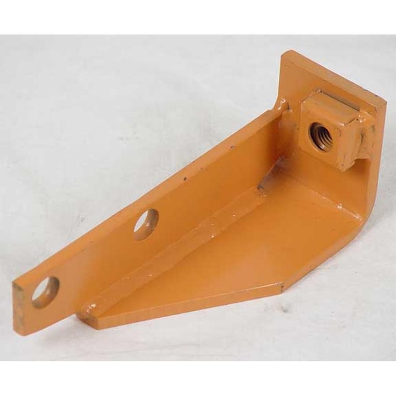 R45020 Bracket R/H For transmission belly pan Fits Case 850B, 850C, 850D, 850E,