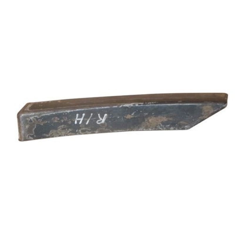 Used Sway Block Shoe - Right Hand fits Massey Ferguson 8210 8220 8240 8245 8250 8260 3716141M1 fits White 8310 8410 8710 fits Challenger fits AGCO