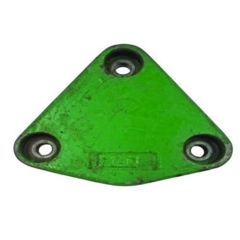 Used End Cover - Right Hand fits John Deere 6110 6200 6210 6300 6310 6320 6400 6405 6410 6420 7210 7420 7510 7520 7600 7700 7710 7810 620 7610 AL77680