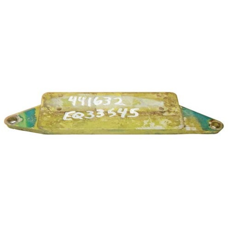 Used Fuel Filter Support fits John Deere 4040 4050 4240 4250 4430 4440 4450 4455 4630 4640 4650 4840 4850 6030 7520 8430 8440 8630 8640 740 R50427