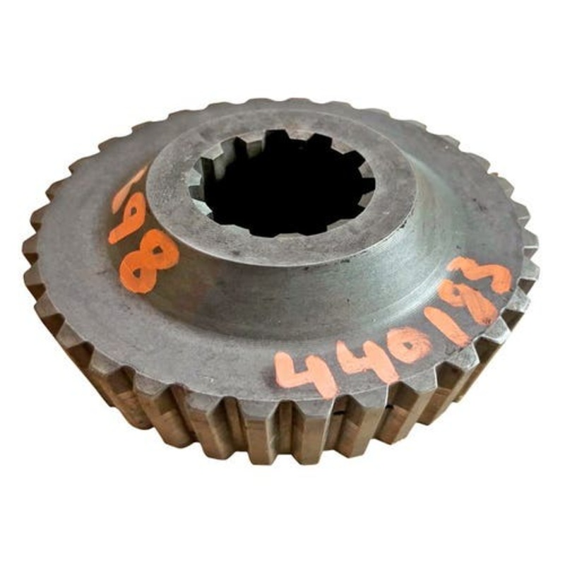 Used PTO Hub fits Case IH MXM130 MXM140 MXM155 5171698 fits New Holland TM120 TM125 TM130 TM140 TM155 5171698 fits Ford 5171698 fits FIAT 5171698