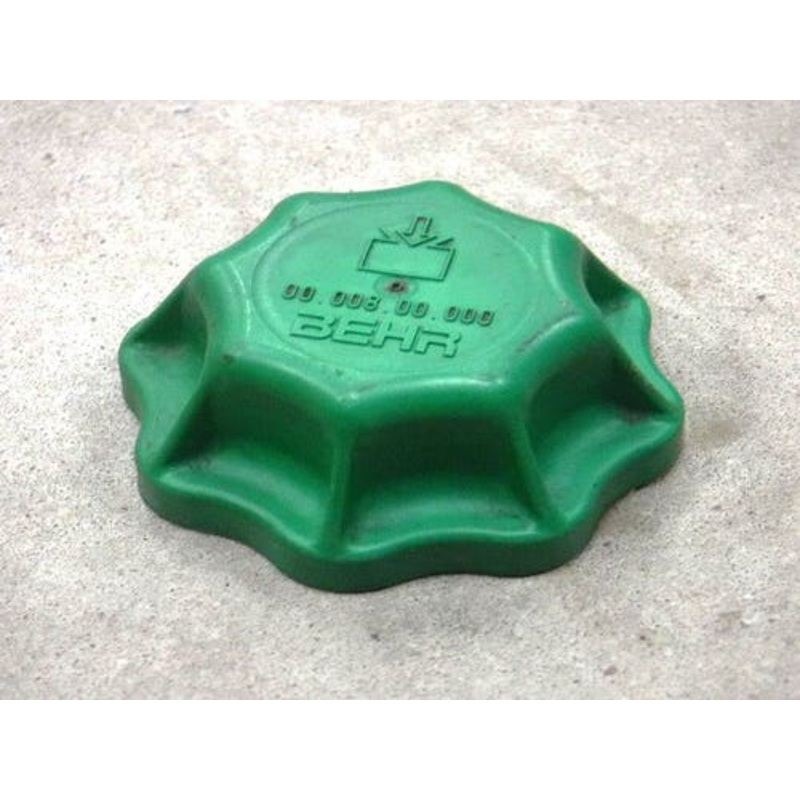 Used Reservoir Filler Cap fits John Deere 6510 6110 6200 6210 6300 6310 6400 6405 6410 7210 7410 7420 7510 7520 6120 6320 6420 9100 9300 9400 AL76661