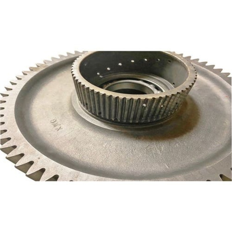 Used Transmission Output Shaft Gear fits John Deere 8100 8100T 8110 8110T 8200 8200T 8210 8210T 8300 8300T 8310 8310T 8400 8400T 8410 8410T R132248