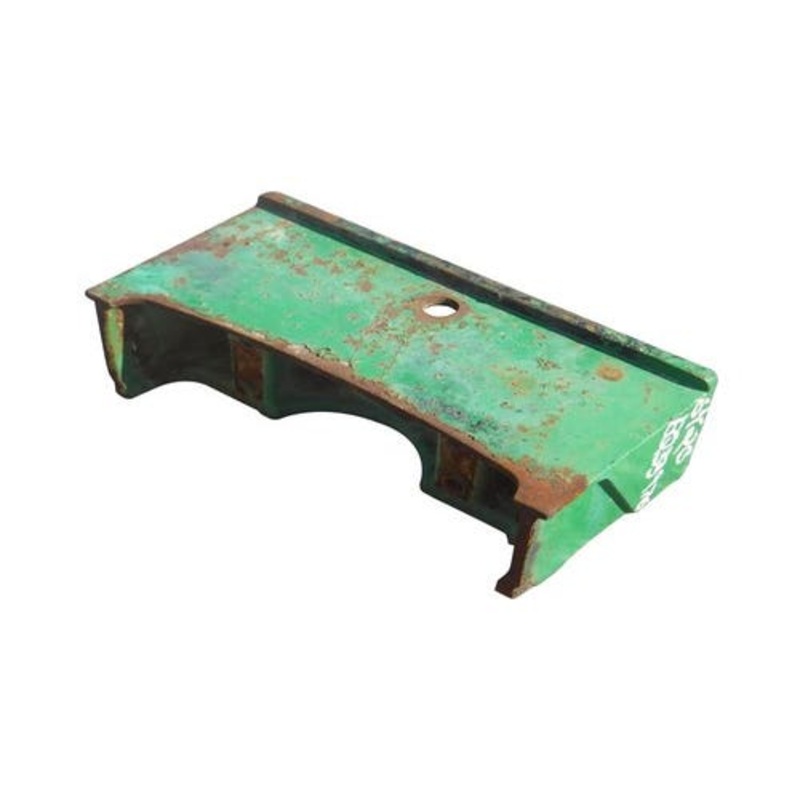 Used Weight Bracket fits John Deere 5720 5820 6120 6215 6220 6320 6415 6420 6515 6520 6520L 6615 6620 6715 6820 6920 6920S 7425 7525 7600 7700 R204428