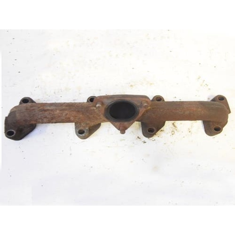 Used Exhaust Manifold fits Deutz BF4M2011 fits Gehl 4640 4840 5640 6640 133572
