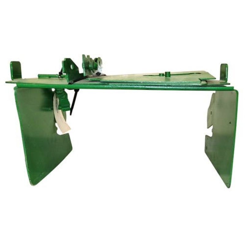Used PTO Shield Assembly fits John Deere 8100 8110 8120 8130 8200 8210 8220 8230 8300 8310 8320 8330 8400 8410 8420 8430 8520 8520T 8530 8295R R124049
