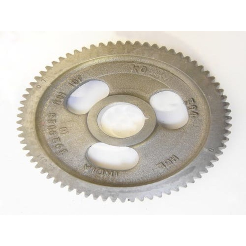 Used Camshaft Gear fits Case IH MX100 MX110 MX120 MX135 MX150 5120 5130 5140 5220 5230 5240 5250 J929028 fits New Holland J929028 fits Case J929028