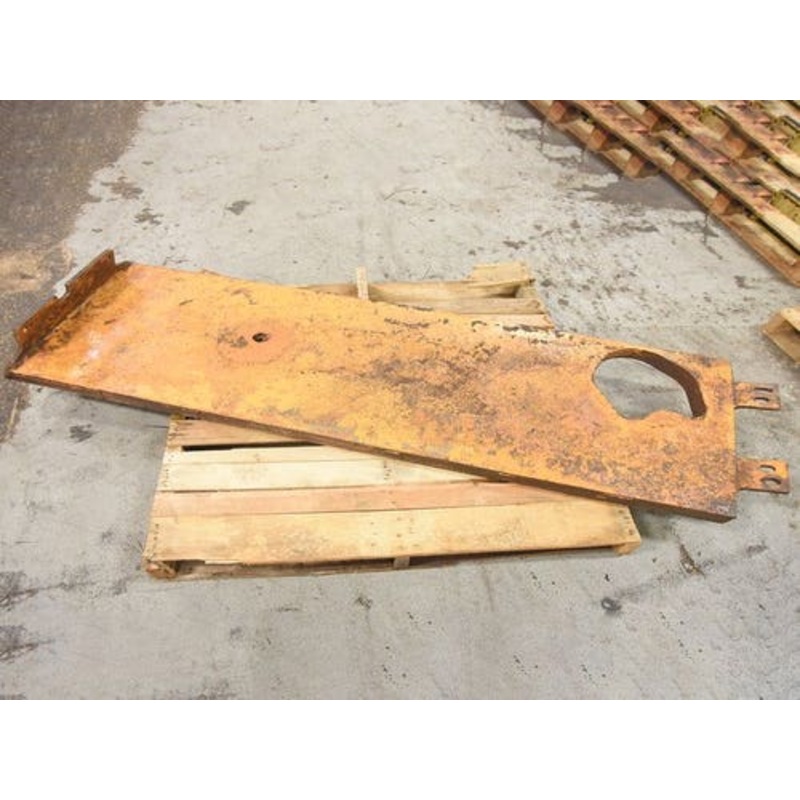 Used Counterweight Plate Front fits Case 85XT 90XT 192946A2 192946A1