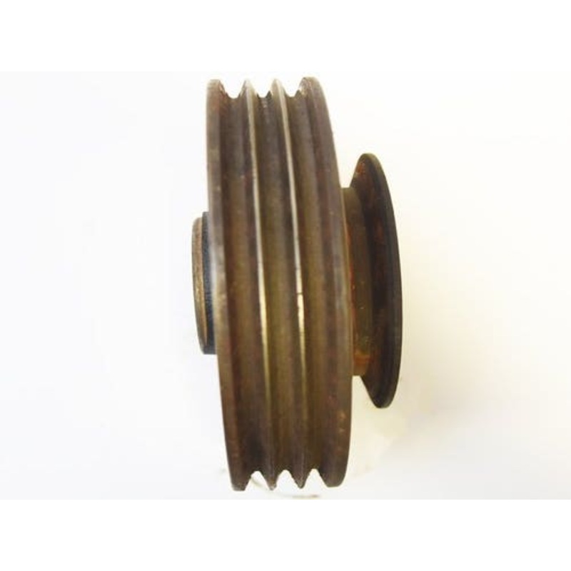 Used Drive Pump Pulley fits Kubota V2203 fits Bobcat 773 753 763 6726539 6726538