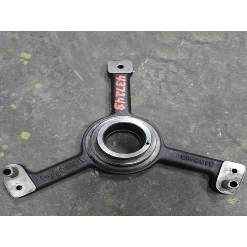 Used Oil Distributor Hub C5 & C6 fits Case IH 2394 2594 3394 3594 A156915 fits Case 2394 2594 A156915