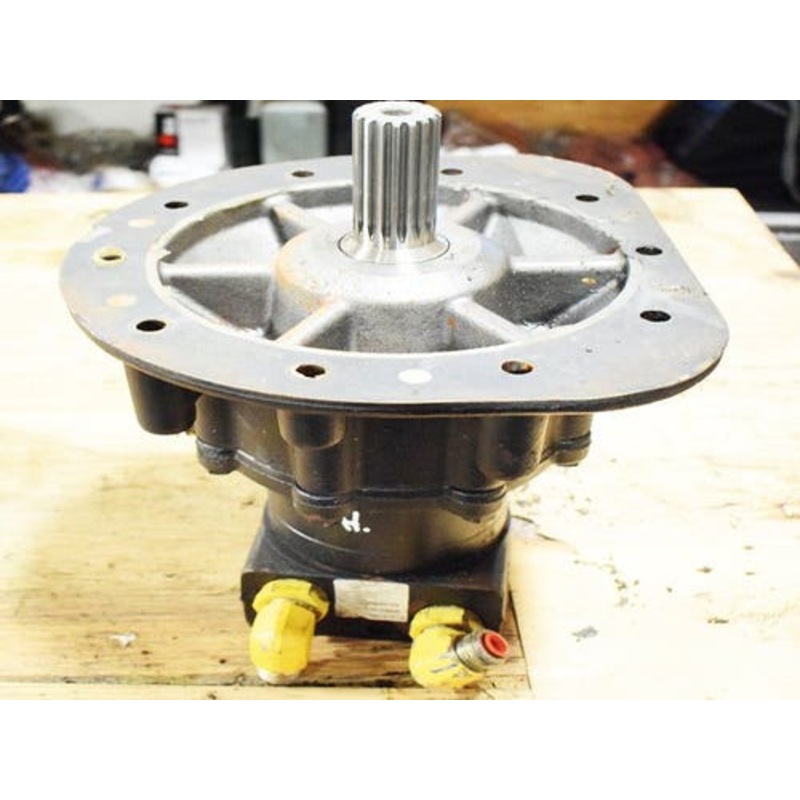 Used Hydraulic Drive Motor RH fits John Deere 320D 320E 320G 324E 324G AT364116