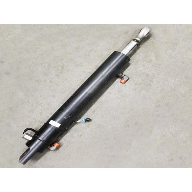 Used Hydraulic Folding Cylinder fits John Deere 4720 AN401071