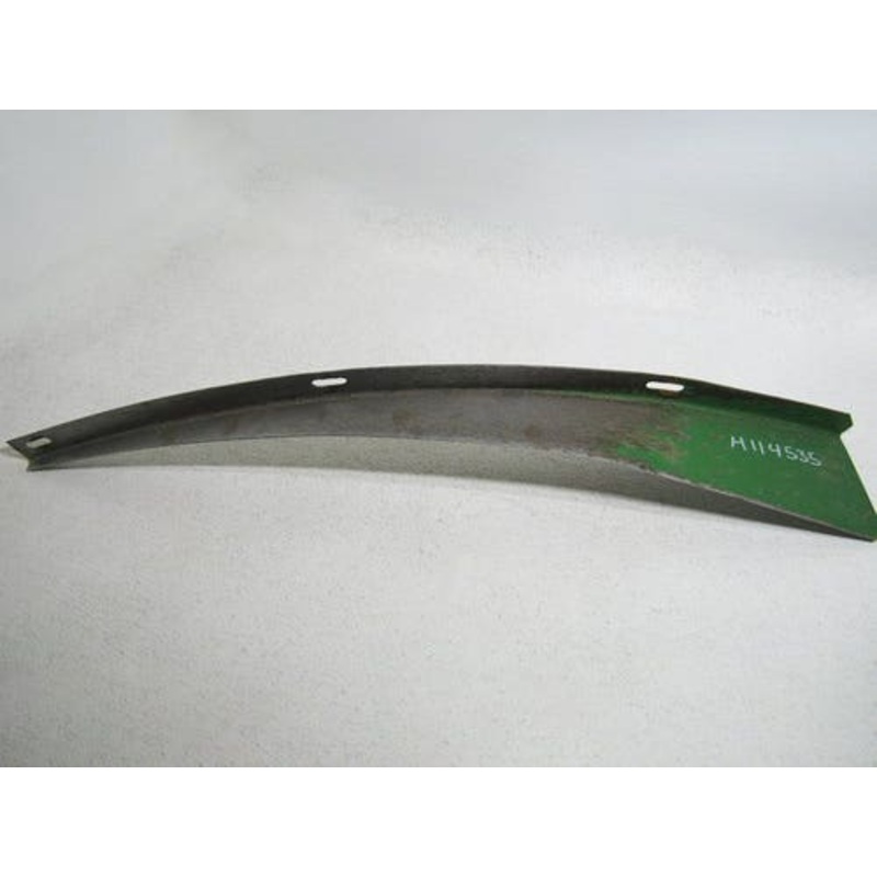 Used Straw Chopper Vane Middle RH fits John Deere 6620 6622 7720 7721 8820 CTS 9400 9410 9450 9500 9501 9510 9550 9560 9600 9610 9650 9660 H114535