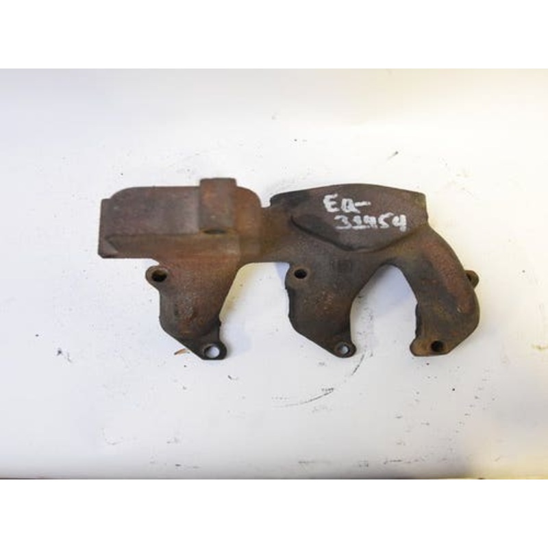 Used Exhaust Manifold fits Case 1835C 1960004C1