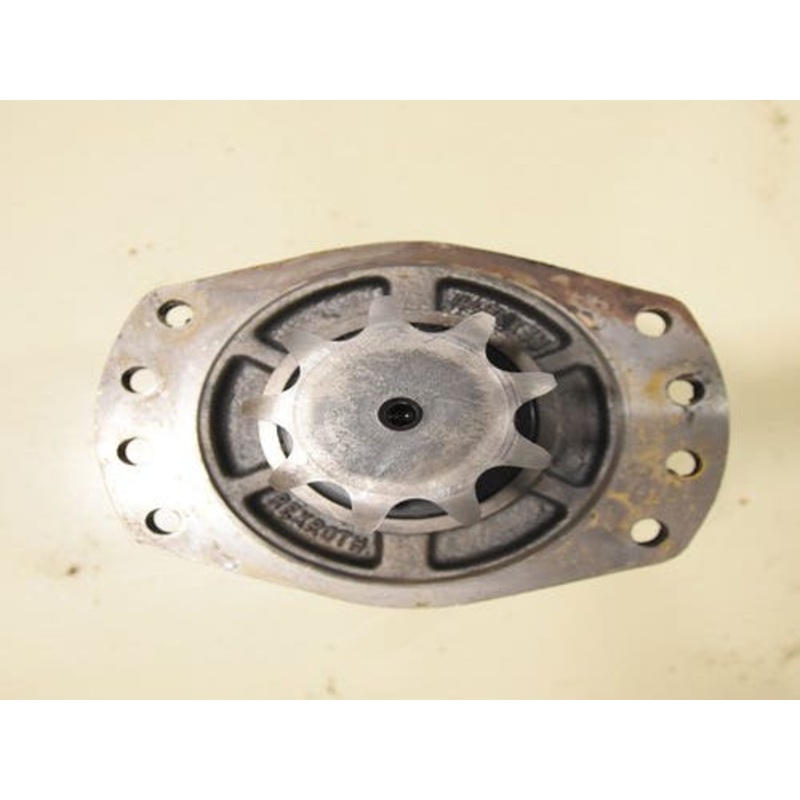 Used Hydraulic Drive Motor fits New Holland L221 L223 L225 L228 L230 L234 84565751 fits Case SR200 SR210 SR220 SR240 SR270 SV250 SV280 SV300 84565751