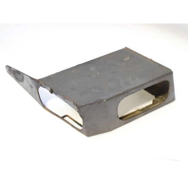 Used Light Housing Assembly LH fits Case SR130 SR150 SR160 SR175 SR200 SR210 SR220 SR240 SR250 SR270 SV300 TR270 TR310 TR320 TR340 TV380 47555278
