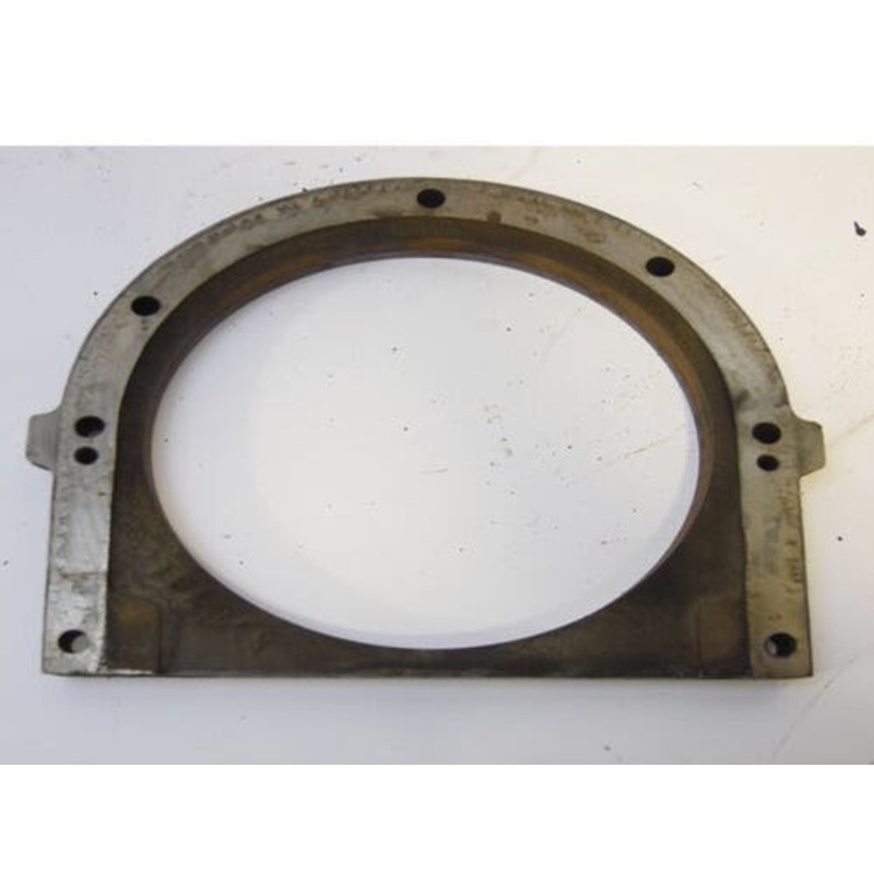Used Rear Oil Seal Retainer Plate - Cast fits John Deere 5020 5460 5720 5730 5820 5830 6610 770 850 855 8440 8450 8560 8630 8640 8650 8760 8960 R73791