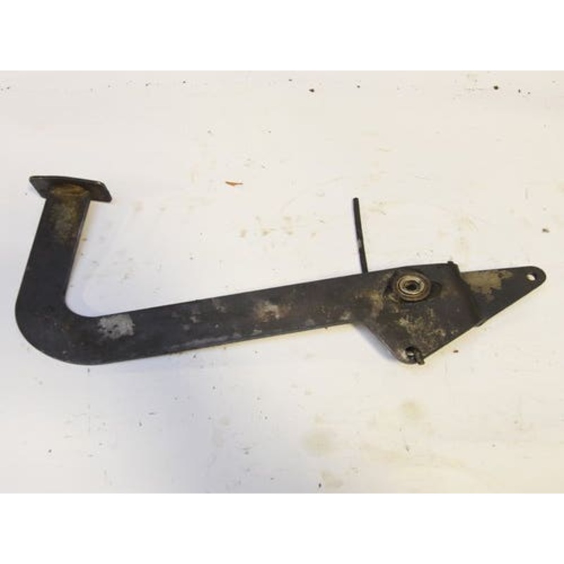Used Throttle Pedal fits New Holland L218 L220 87725977 fits Case 420CT 440CT 410 420 430 430 440 SR175 SV185 87725977