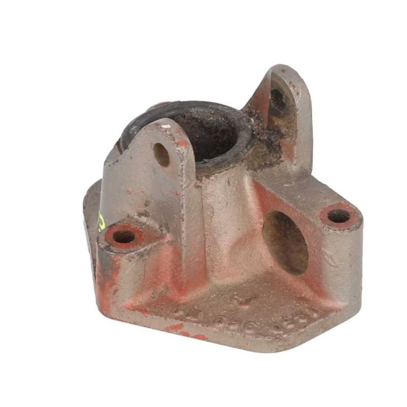 Used Brake Lever Bracket fits Massey Ferguson 135 165 175 180 235 240 245 250 253 255 261 263 265 271 275 281 282 283 285 290 292 1085 30 40 1860972M2