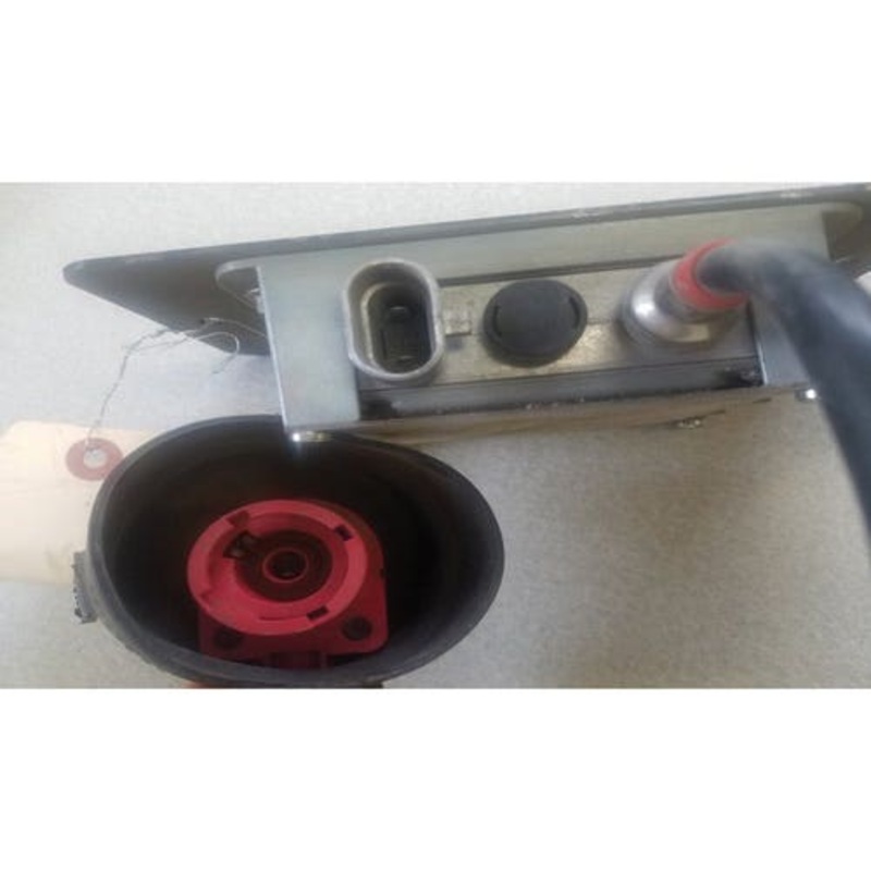 Used Control Module fits John Deere 7200 7300 7400 7500 7700 7800 9560 9660 9660 CTS 9660 STS 9660 WTS 9680 WTS 9760 STS 9780 CTS 9860 STS AH204676