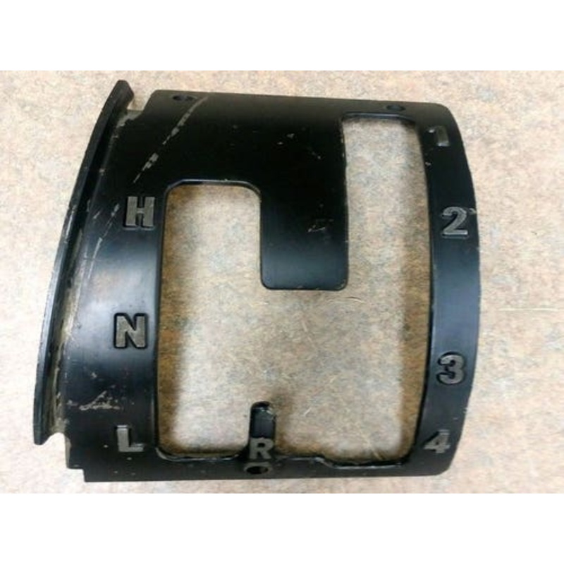 Used Forward & Reverse Shifter Cover fits International 756 766 826 856 966 1066 1256 1456 1466 1468 398005R2 fits Allis Chalmers 72104187