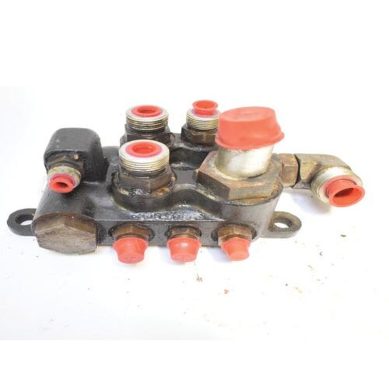 Used Hydraulic Control Block fits Caterpillar 216B 257B 257B3 259B3 262C 268B 272C 277C 277C2 279C 279C-2 287C 287C2 289C 289C-2 297C 299C 305-4185