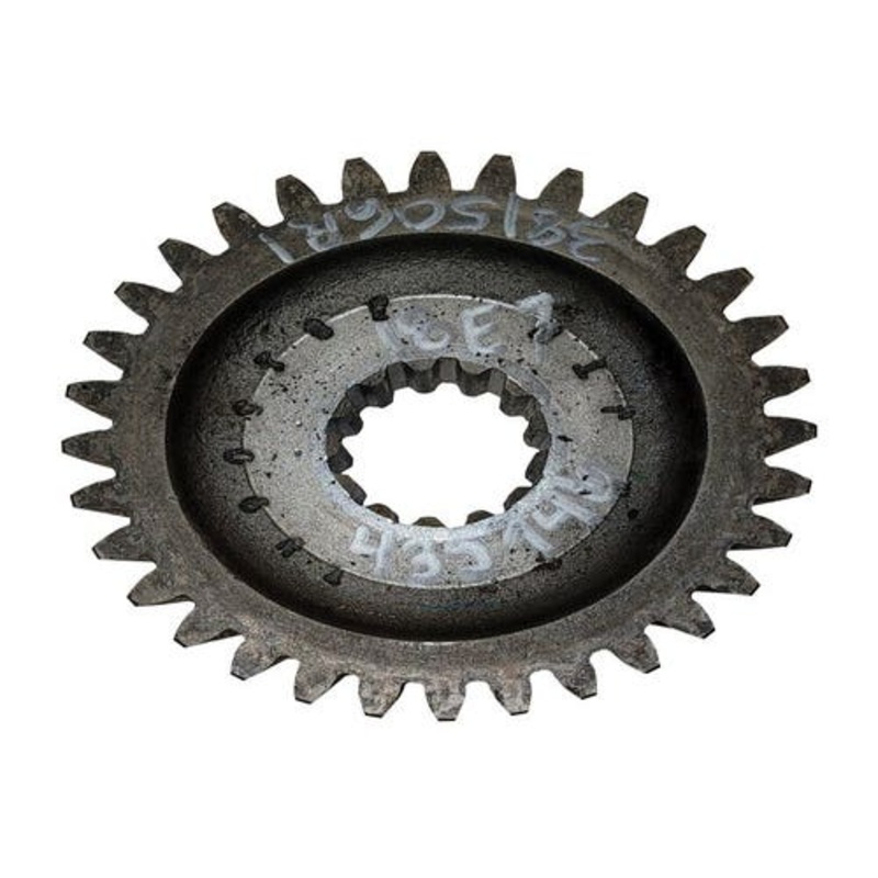 Used Independent PTO Driven Gear fits International Hydro 186 706 756 766 786 806 826 856 886 966 986 1026 1066 3688 fits Case IH 7110 7120 381506R1