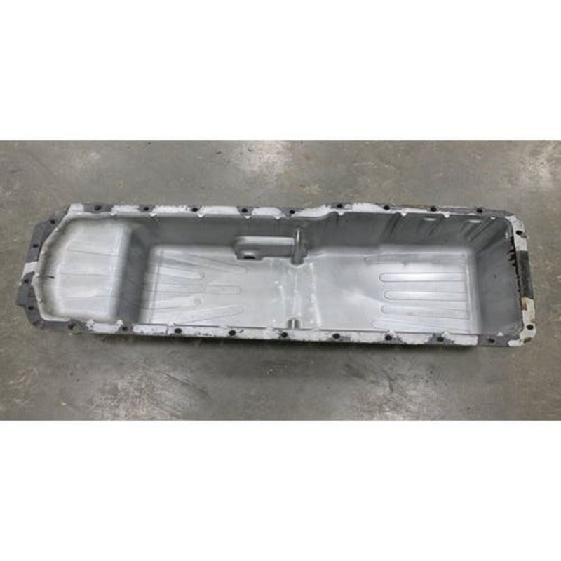 Used Oil Pan fits John Deere CTS 9500 9500 SH 9600 6076 6076A 6076AF 6076H 6076HF 6076T R94338