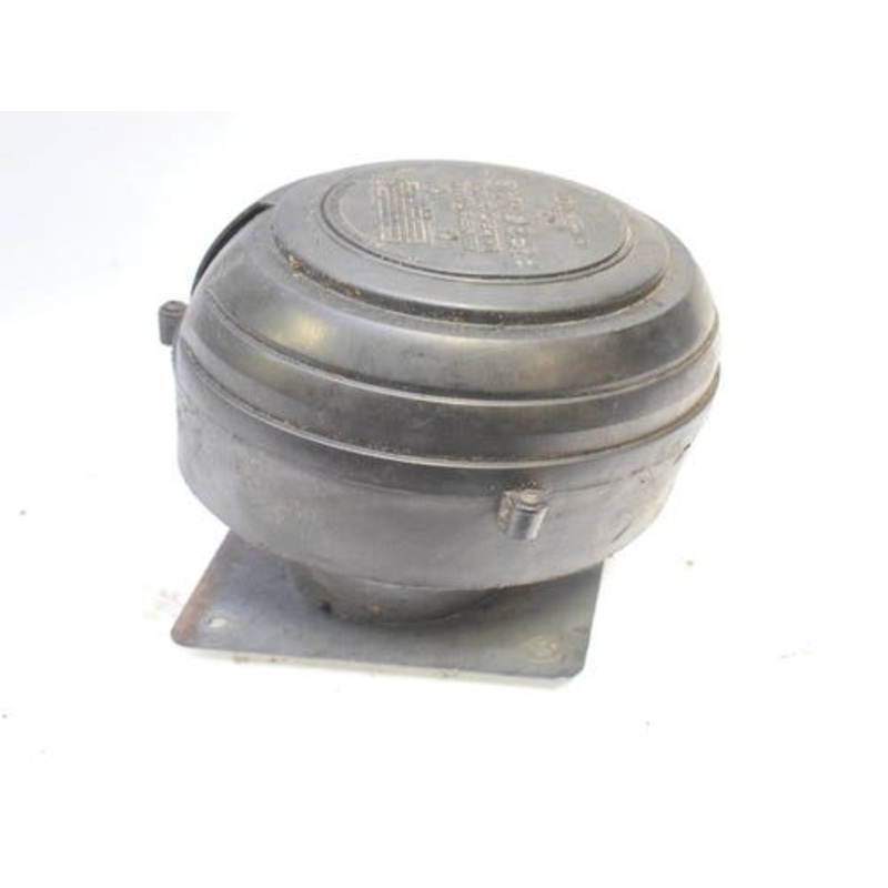 Used Precleaner fits John Deere 310J 310K 310SJ 310SK 315SJ 315SK 324J 324K 325SK 410G 410J 410K 444H 450J 544H 550J 650J 700J 710G 710J 344 AT220930