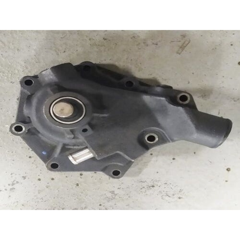 Used Water Pump fits John Deere 490D 2630 2640 490D AR71133 AR63343 R55164