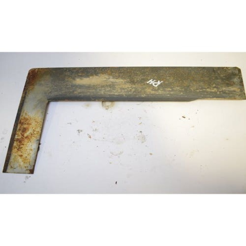 Used Air Seal Shield RH fits Bobcat 843 6564684