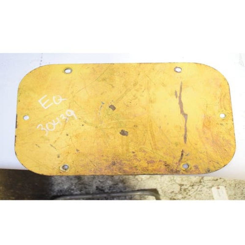 Used Cover Plate fits New Holland L213 L215 L216 L218 L220 L221 L223 L225 L228 L230 84260699 fits Case SV340 84260699