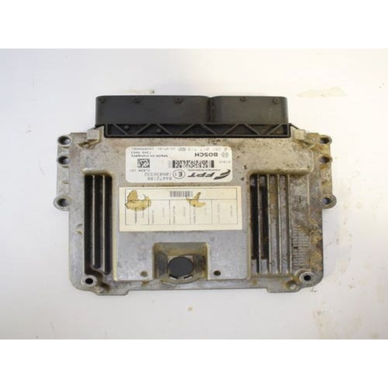 Used Fuel Injection Control Module fits New Holland L218 L221 L225 L228 L230 84472188 5801459462