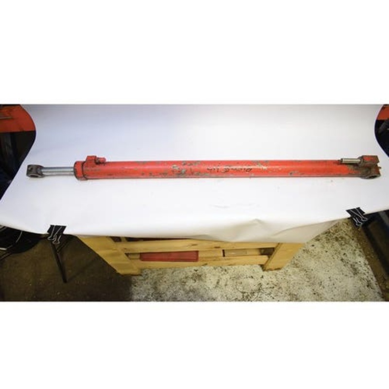 Used Hydraulic Boom Cylinder LH fits Gehl HL4400 4400 054629