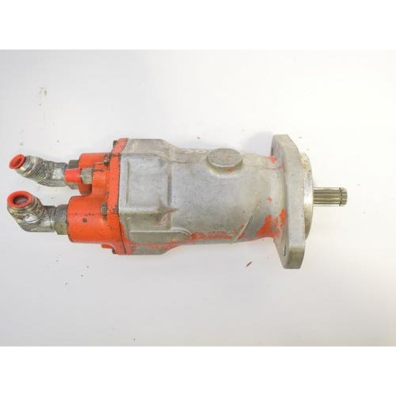 Used Hydraulic Drive Motor fits Gehl HL4400 4400 054200