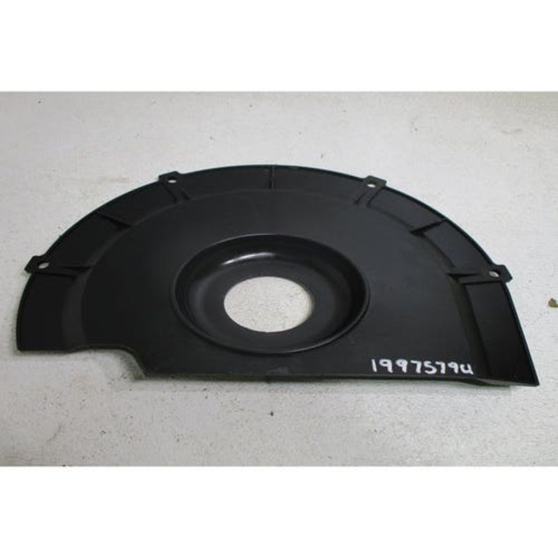 Used Oil Shield Cover fits Case IH 7110 7120 7130 7140 7150 7210 7220 7230 7240 7250 8910 8920 8930 8940 8950 1997579C1