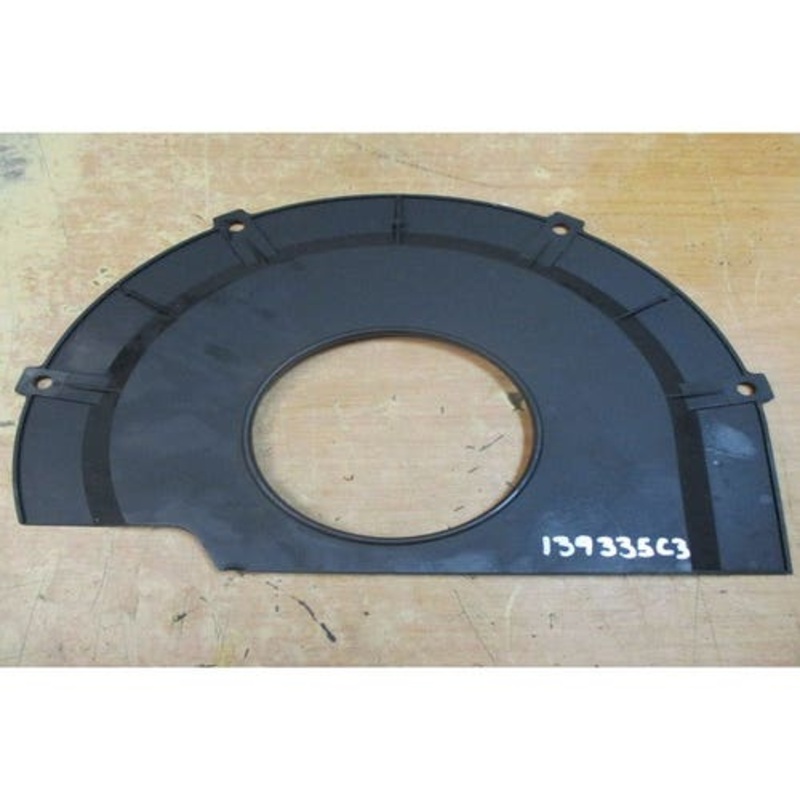 Used Oil Shield Cover fits International 5088 5288 5488 7288 7488 fits Case IH 7110 7120 7130 7140 7150 139335C3