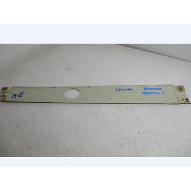 Used Rear Hood Side Panel RH fits International 544 656 706 756 806 826 856 1026 1206 1256 1456 2544 2656 2706 2756 2806 2826 2856 21256 378639R1
