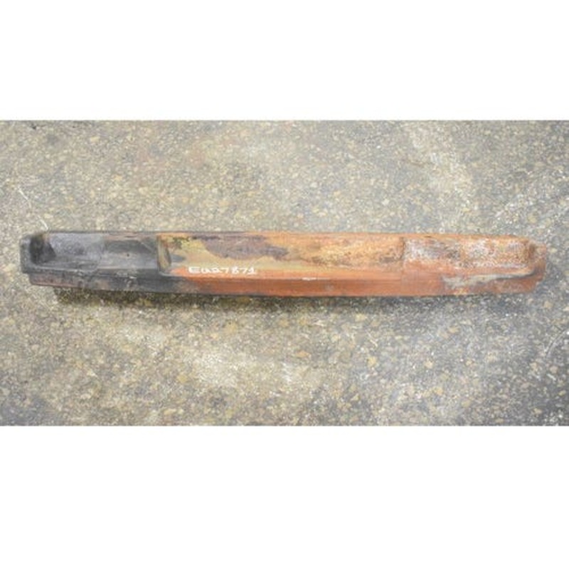 Used Counterweight Bumper fits Case SR220 SV250 TR320 TV380 84272808