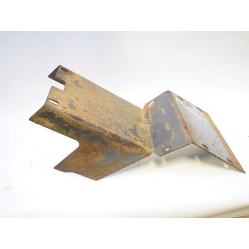Used Floor Cover Plate fits John Deere 4475 5575 MG9844212 MG86590895 fits New Holland L140 L150 L465 LS140 LS150 LX465 LX485 86590895 9844212