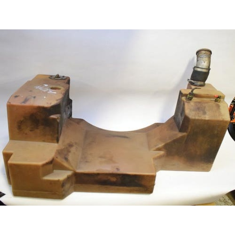 Used Fuel Tank fits John Deere 675 675B MG847274 fits New Holland L553 L554 L555 847274