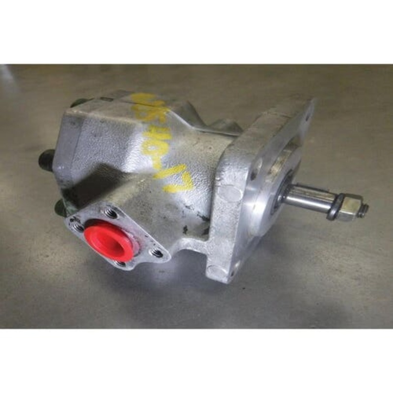 Used Hydraulic Pump fits John Deere 850 950 1050 850 950 1050 CH11272 fits Yanmar F22 YM195 YM240 YM330 YM2210 YM2500 YM2610 YM3000 194145-41120