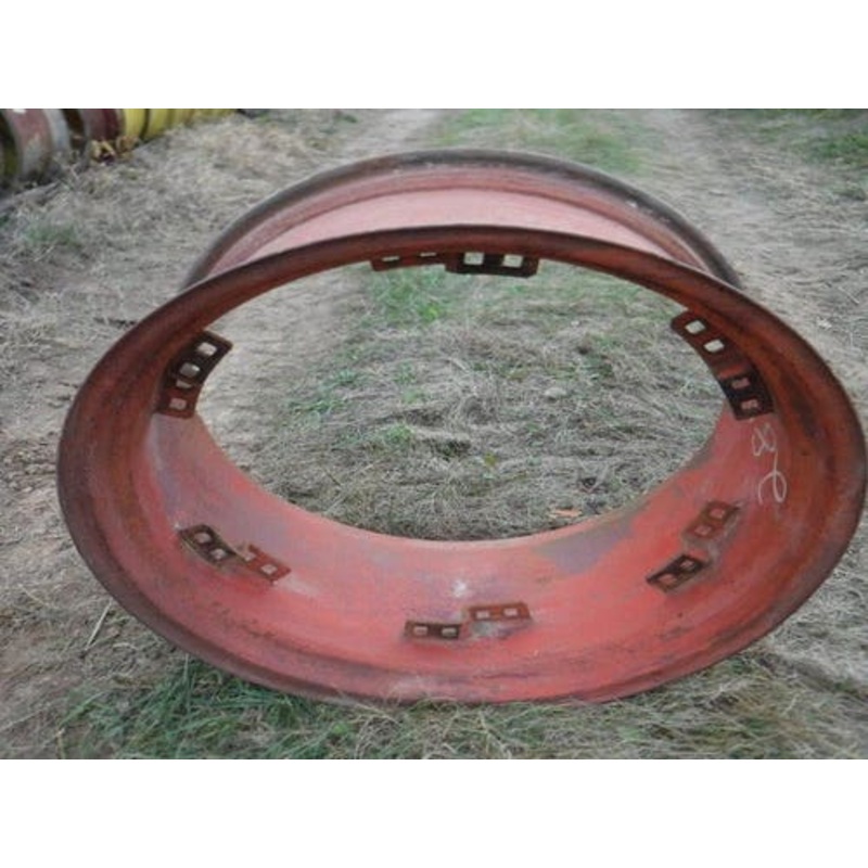 Used 15"x 28" 6 Z Flange Front Rim fits Case 2090 2094 2290 2294 3294 A163093
