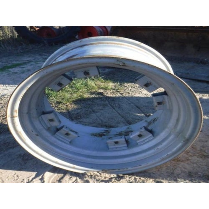 Used 16"x 26" 4 Double Channel Rim fits Case IH 5120 5130 5140 5220 5230 5240 5250 1531597C1
