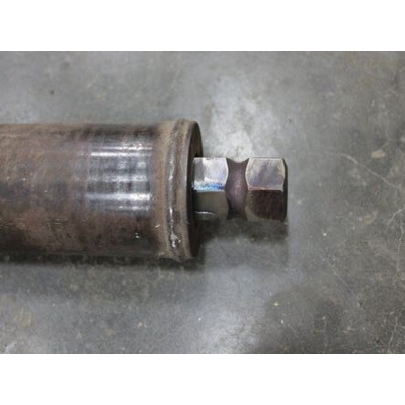 Used Drive Shaft fits John Deere 600 615F 615R 618F 618R 620F 620R 622F 622R 625F 625R 630F 630R 635F 635R 600 AH166804 AXE24002