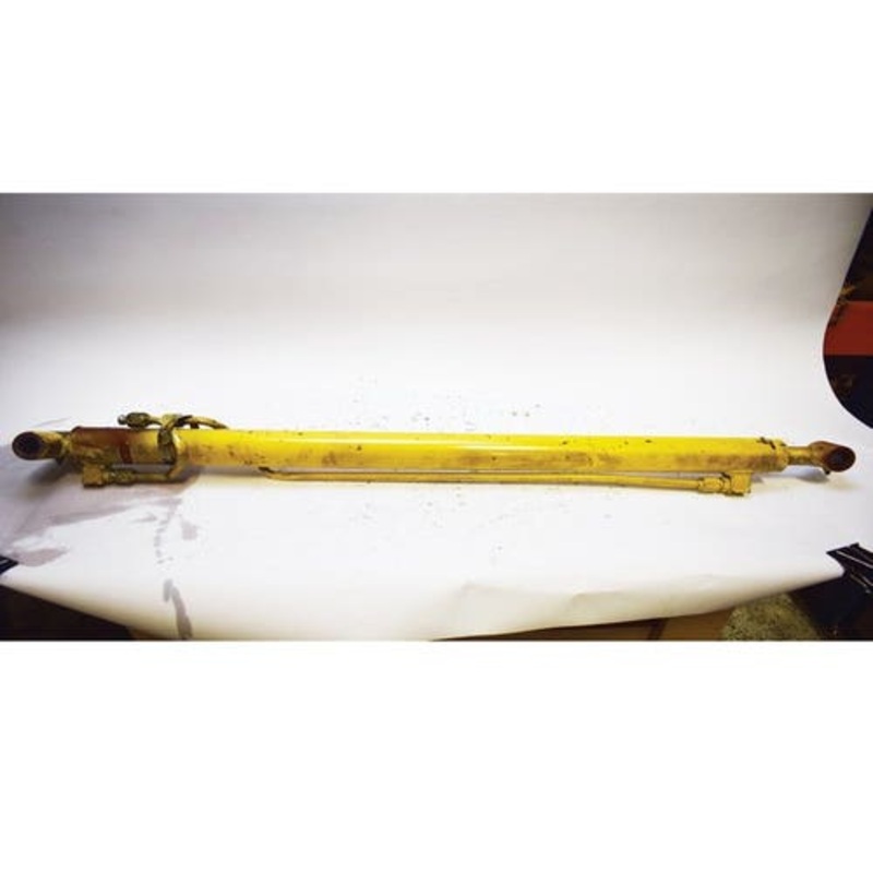 Used Hydraulic Boom Cylinder fits Gehl SL3725 SL3825 3725 3825 113853