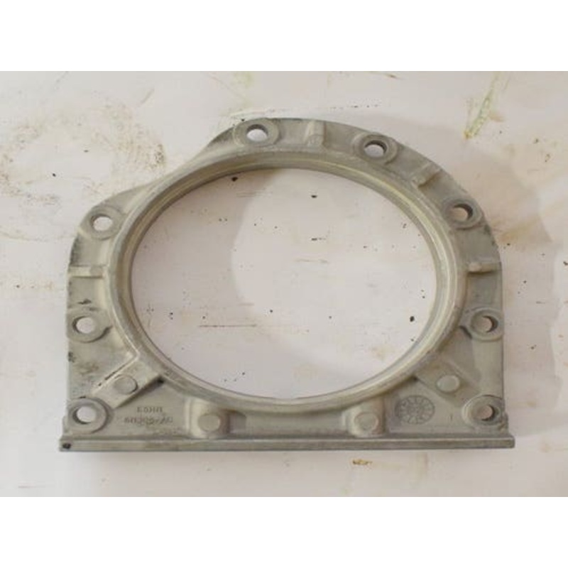 Used Seal Retainer Plate fits New Holland fits Ford 2600 2610 3600 3610 4110 4600 4610 5600 5610 6600 6610 6710 7600 7610 E5HN6N306AC fits Versatile