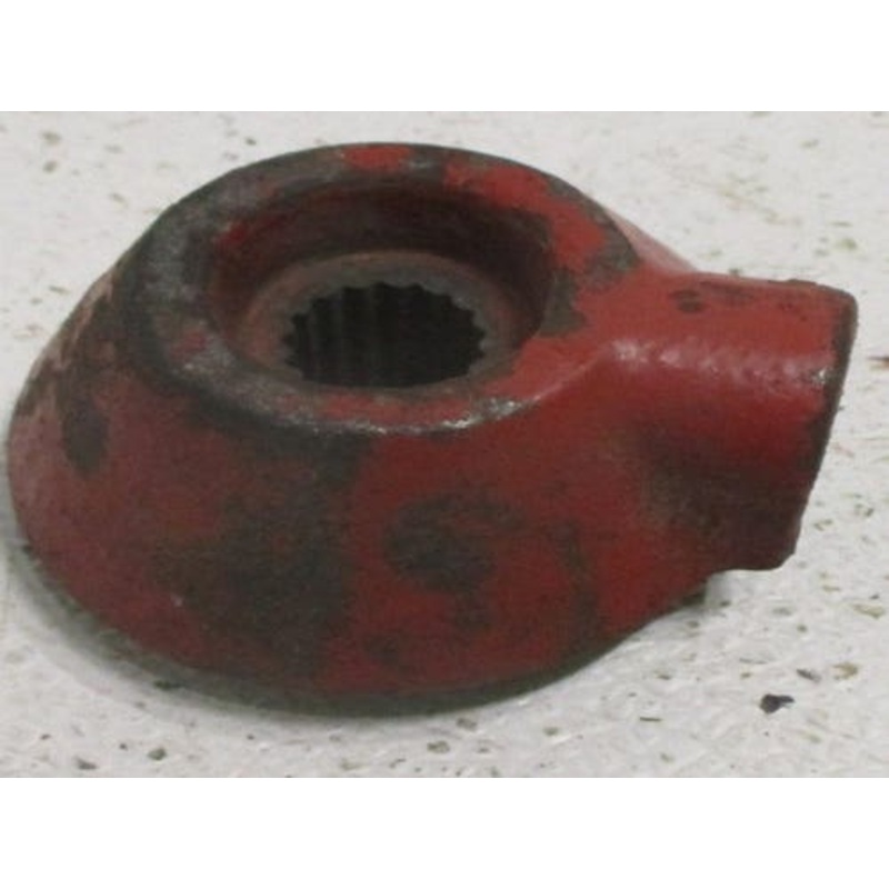 Used Torque Amplifier Handle Hub fits International Hydro 100 756 766 826 856 966 1066 1256 1456 1466 1468 1566 1568 2756 2826 2856 21256 398803R1