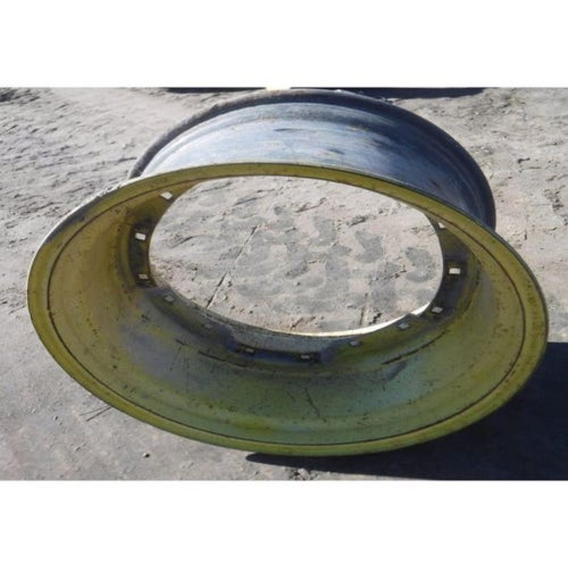 Used 15"x 26" Front Waffle Rim fits John Deere 4555 4560 4755 4760 4955 4960 7210 7220 7320 7410 7420 7510 7520 7600 7610 7700 7710 7800 7810 RE49472A