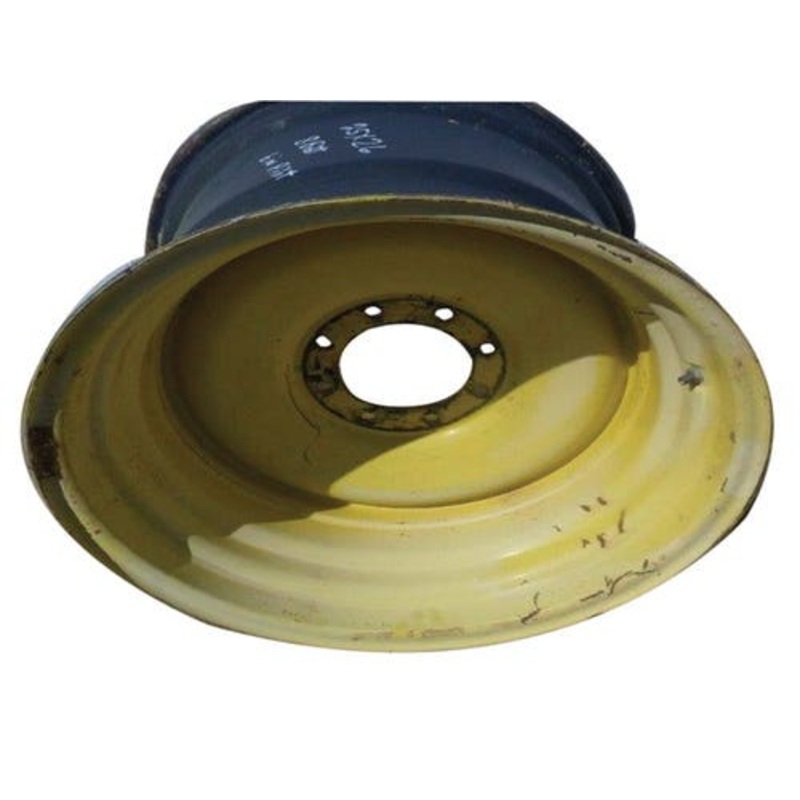 Used 25"x 26" 10.5" & 15.5" Offset 8 Bolt Rear Rim fits John Deere CTS 9400 9410 9450 9500 9510 9550 9600 9610 9650 9660 9560 9870 STS AH205187